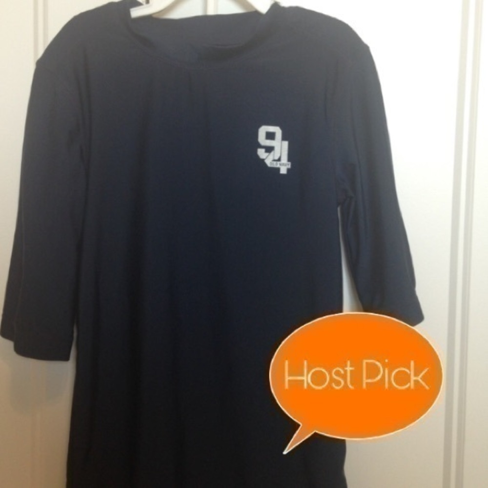 Boys Old Navy medium size 8 swim shirt